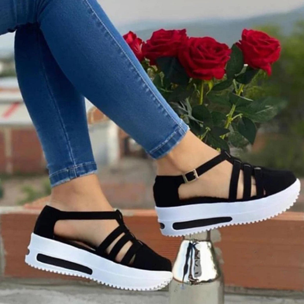 Comfortabele Dames Sandalen met Middelhoge Hak Dikke Zool Ademend PU Leer Zomerschoenen Elegant Design | Sulvida