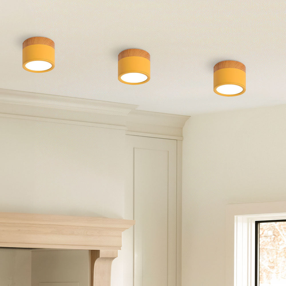 Compacte plafondspot aluminium hout rond warm wit LED verlichting hal woonkamer eetkamer modern Scandinavisch | Sulvida