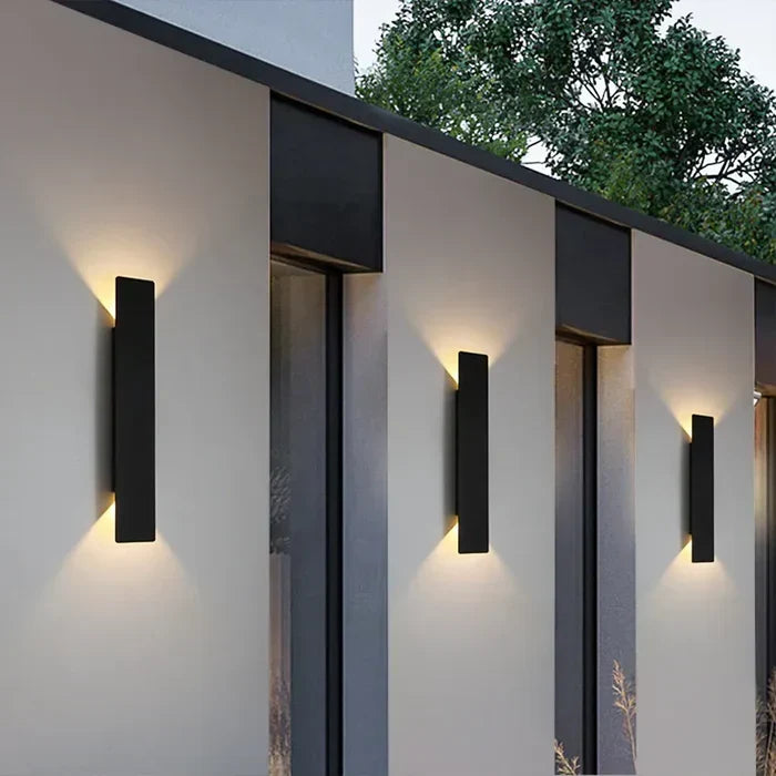 Weerbestendige Buitenwandlamp met Robuust Aluminium Behuizing Waterdicht IP65 Modern Design voor Tuin Terras Oprit en Entree | Sulvida