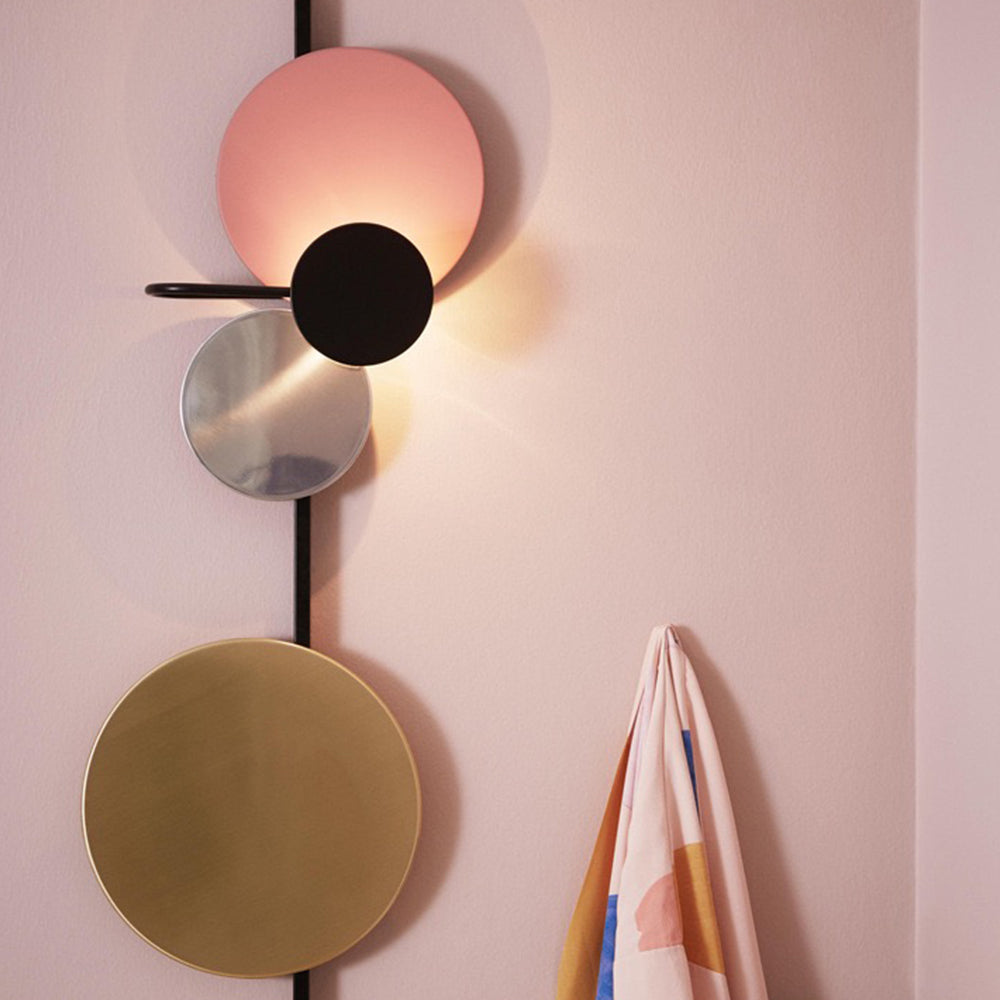Metalen Wandlamp met Verstelbare Lichtschijf Roze Rood Blauw Groen voor Studio Slaapkamer Woonkamer Hal | Sulvida