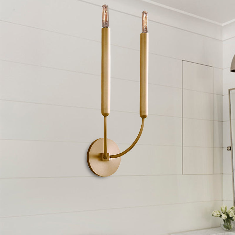 Metalen wandlamp met buisvormige kap klassiek zwart goud voor eetkamer gang entree woonruimte sfeervol | Sulvida