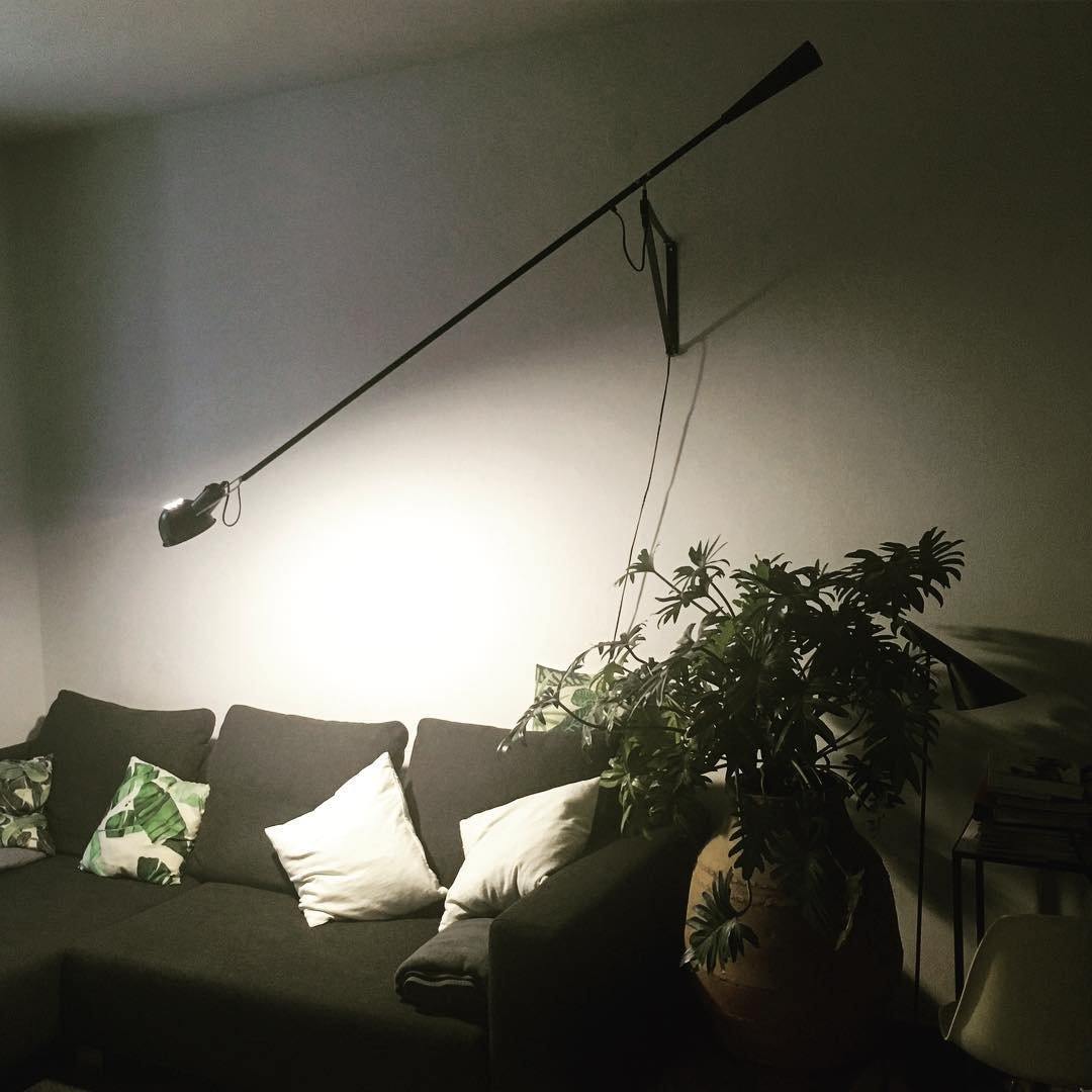 Industriële Wandlamp met Verstelbare Arm Metaal Zwart Wit 135cm 205cm Leeslamp Sfeerlicht Woonkamer Kantoor | Sulvida