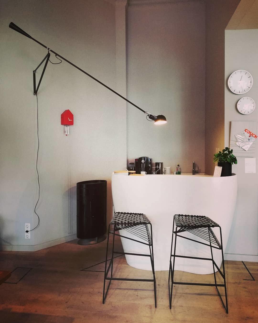 Industriële Wandlamp met Verstelbare Arm Metaal Zwart Wit 135cm 205cm Leeslamp Sfeerlicht Woonkamer Kantoor | Sulvida