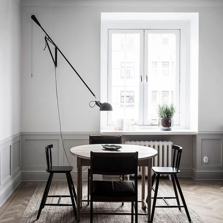 Industriële Wandlamp met Verstelbare Arm Metaal Zwart Wit 135cm 205cm Leeslamp Sfeerlicht Woonkamer Kantoor | Sulvida