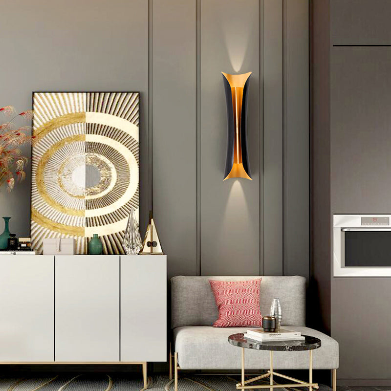 Wandlamp Metaal Zwart met Gekrulde Buis 33 tot 76 cm Hoogte voor Hal Woonkamer Interieur Sfeervol Design | Sulvida