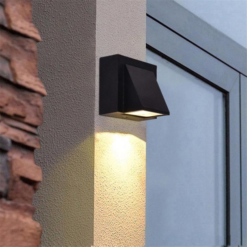 Moderne Wandlamp Buiten Zwart Metaal LED IP65 Waterdicht Verlichtingsarmatuur voor Tuin Gang Entree Terras | Sulvida