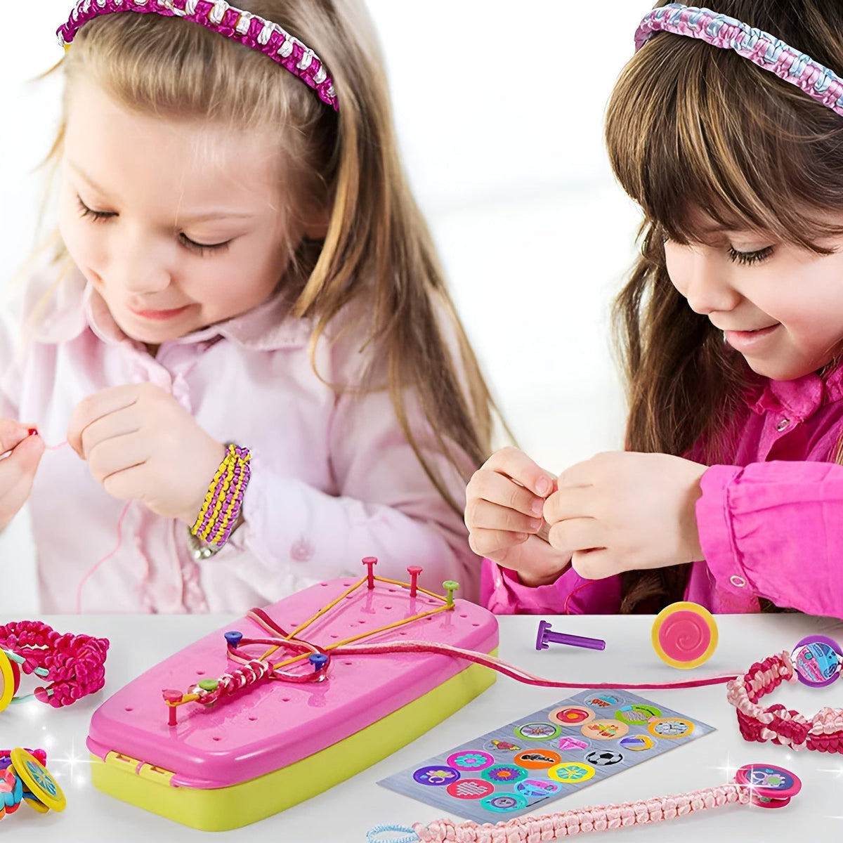 Kit créatif pour enfants : tressage et tissage, jouet créatif pour fabriquer des bracelets d’amitié, développer la motricité et apprendre en s’amusant | Sulvida