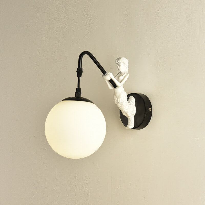 Retro Wandlamp Zeemeermin met Glazen Bol Zwart Goud Brons Landelijke Stijl Vintage Sfeerlicht Verlichting | Sulvida
