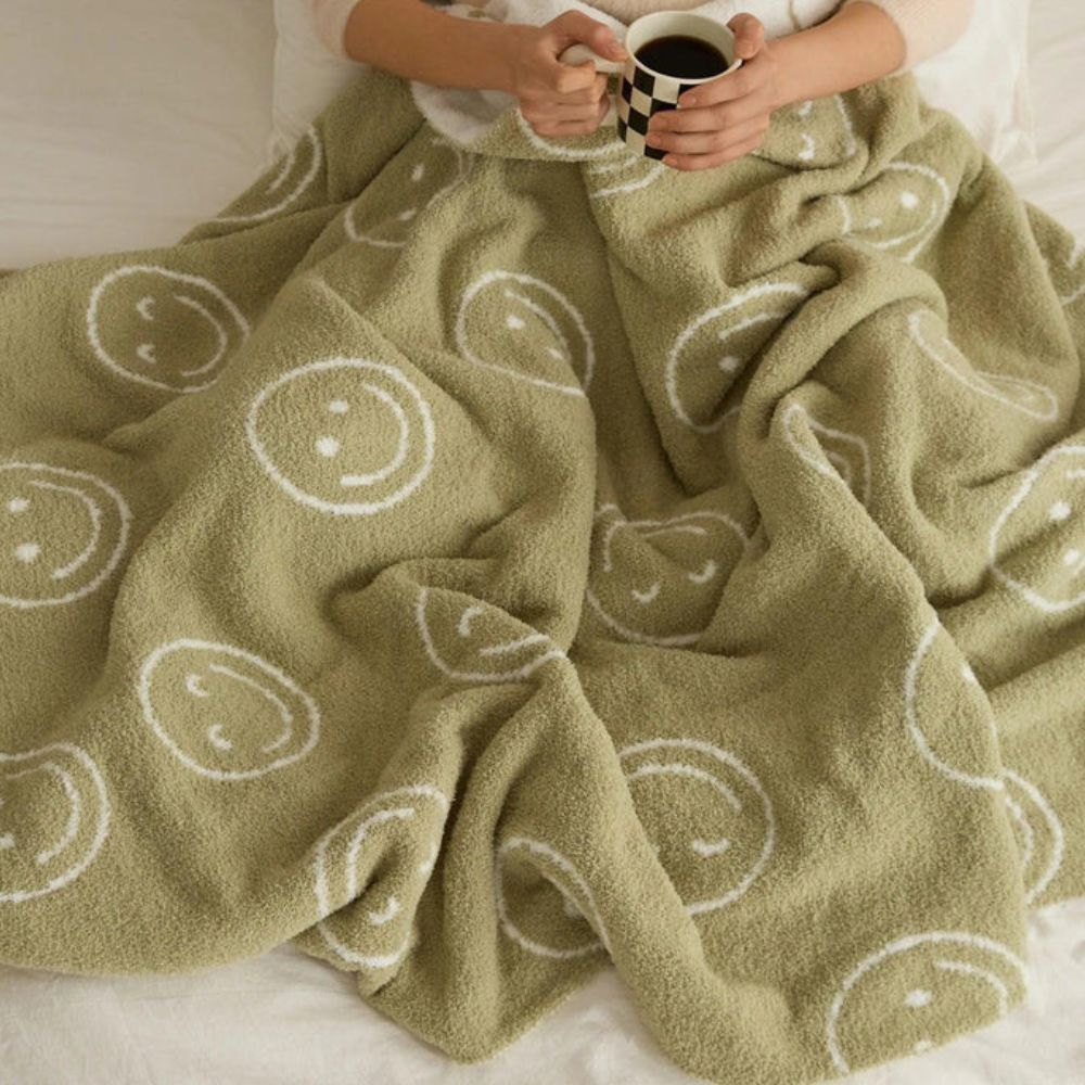 Pluche Plaid met Smiley Patroon – Zachte Fleece Deken voor Woonkamer Slaapkamer Bank Stoel Warm Decoratief | Sulvida