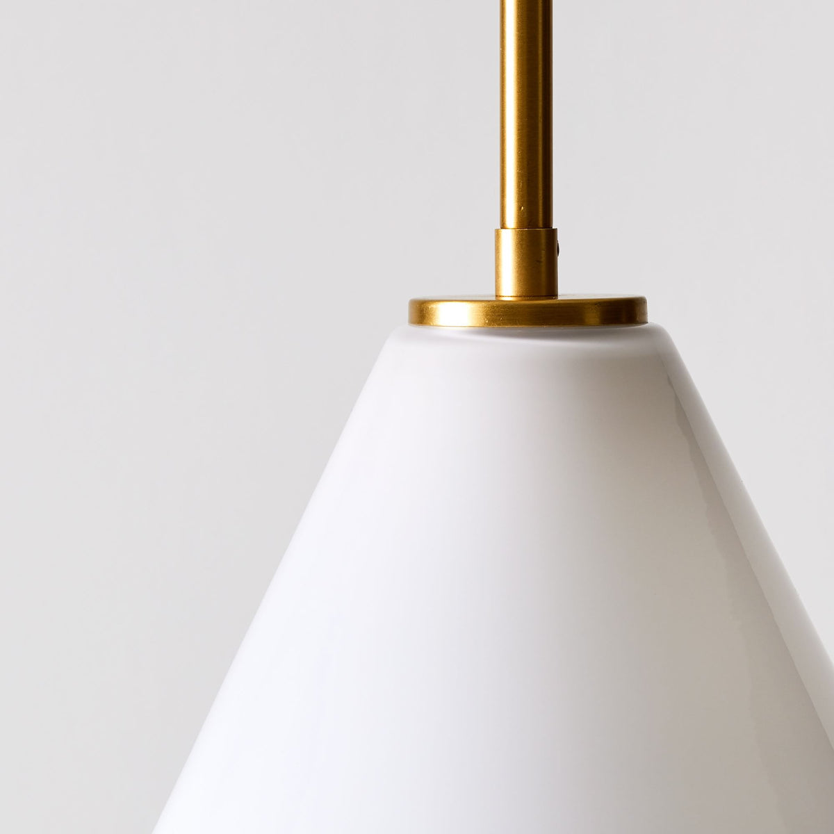 Glazen Hanglamp Kegelvorm voor Keuken Eetkamer Woonkamer Industriële Stijl Metalen Armatuur Designverlichting | Sulvida