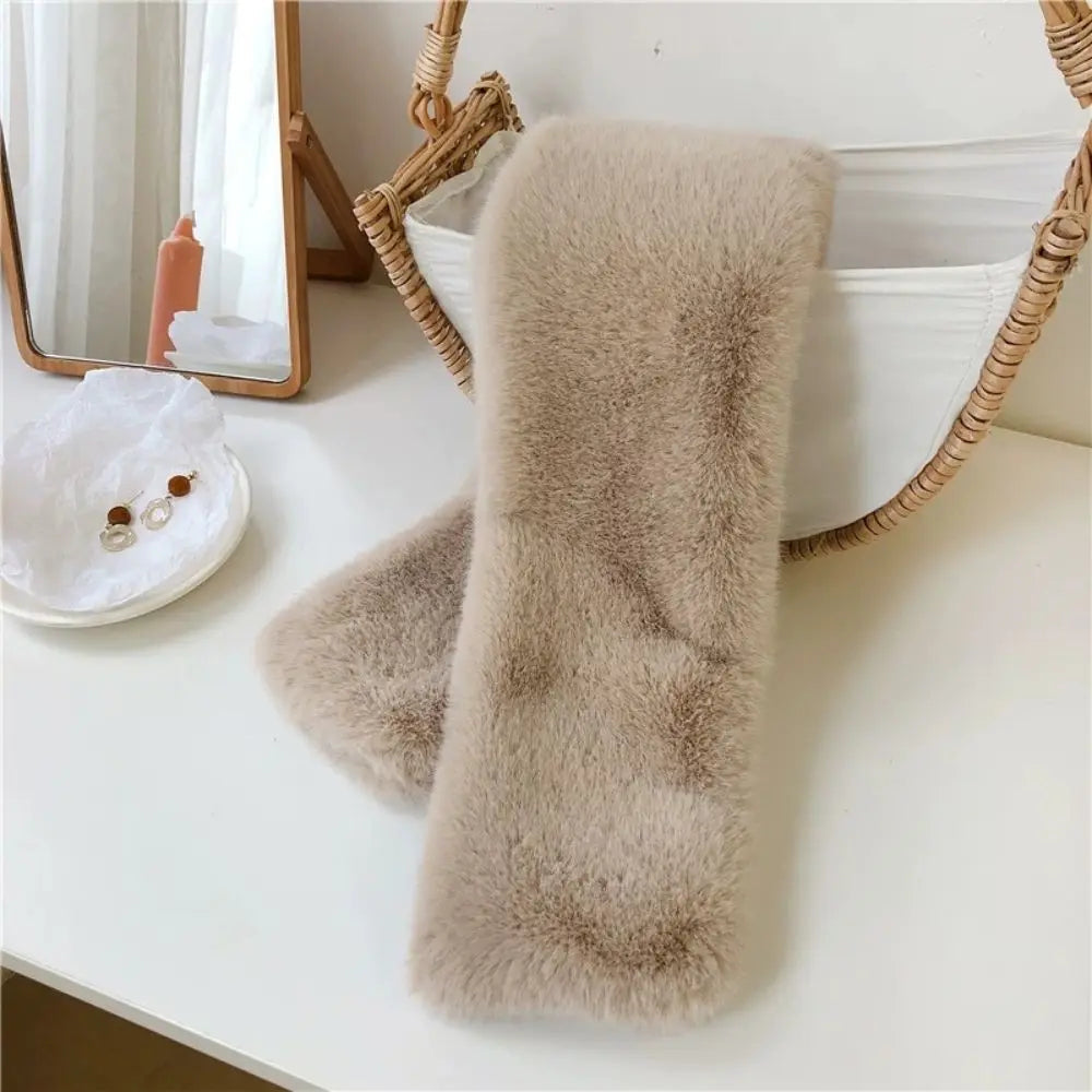 Faux Fur Kruissjaal Winter Nekwarmer Pluche Accessoire Sjaal Zwart Roze Wit Kaki Dames Mode Warm Elegant | Sulvida