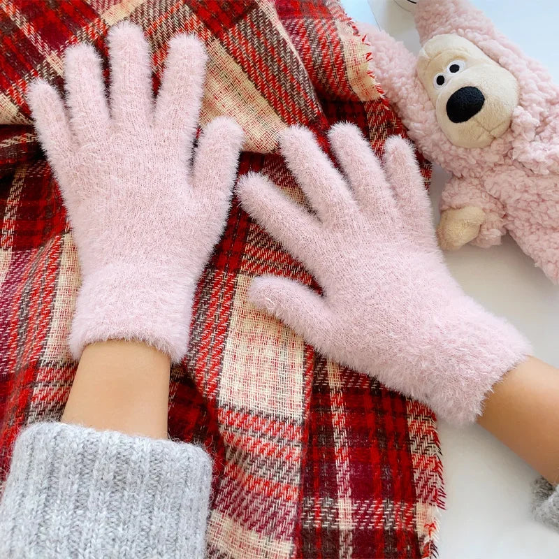 Zachte Pluche Winterhandschoenen voor Dames – Warm & Comfortabel met Elastische Pasvorm voor Koude Dagen | Sulvida
