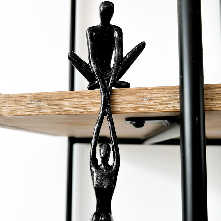 Sculptuur twee zielsfiguren kunstvol handgemaakt kunsthars decoratief voor woonkamer tafel modern interieur | Sulvida