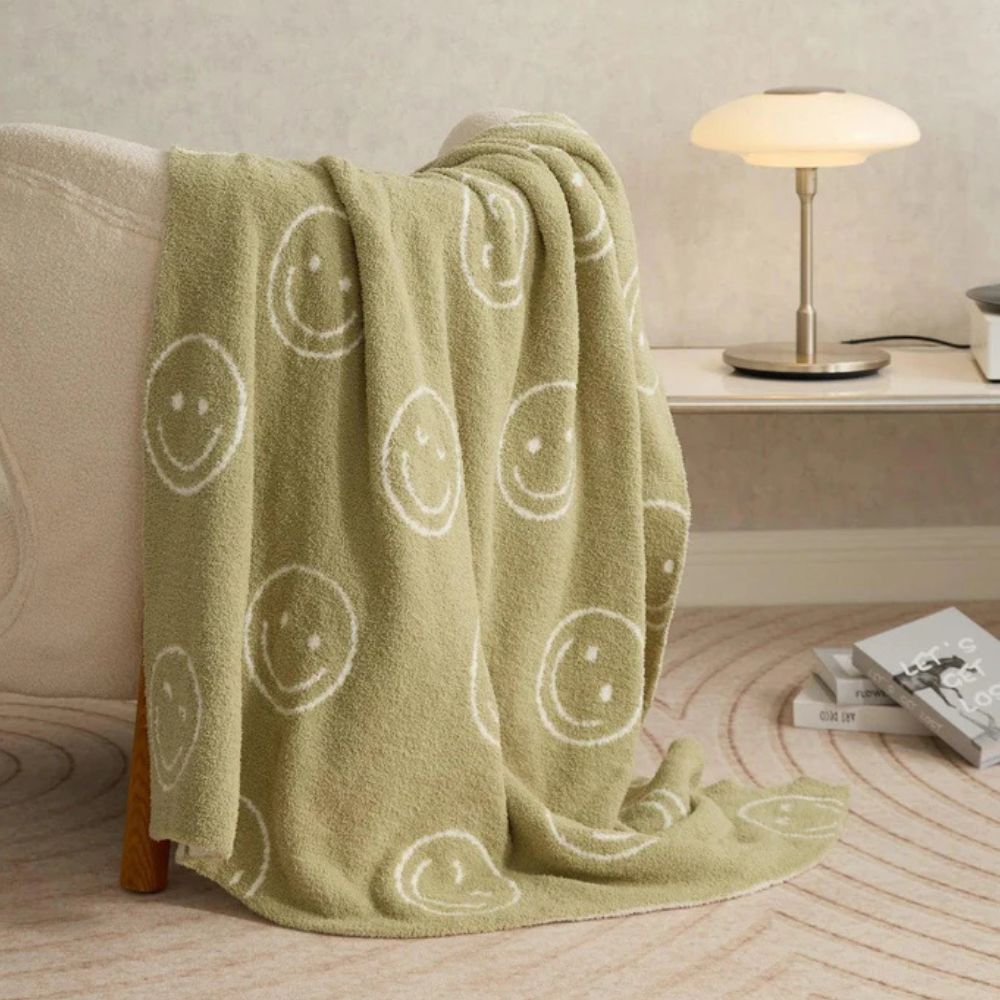 Pluche Plaid met Smiley Patroon – Zachte Fleece Deken voor Woonkamer Slaapkamer Bank Stoel Warm Decoratief | Sulvida