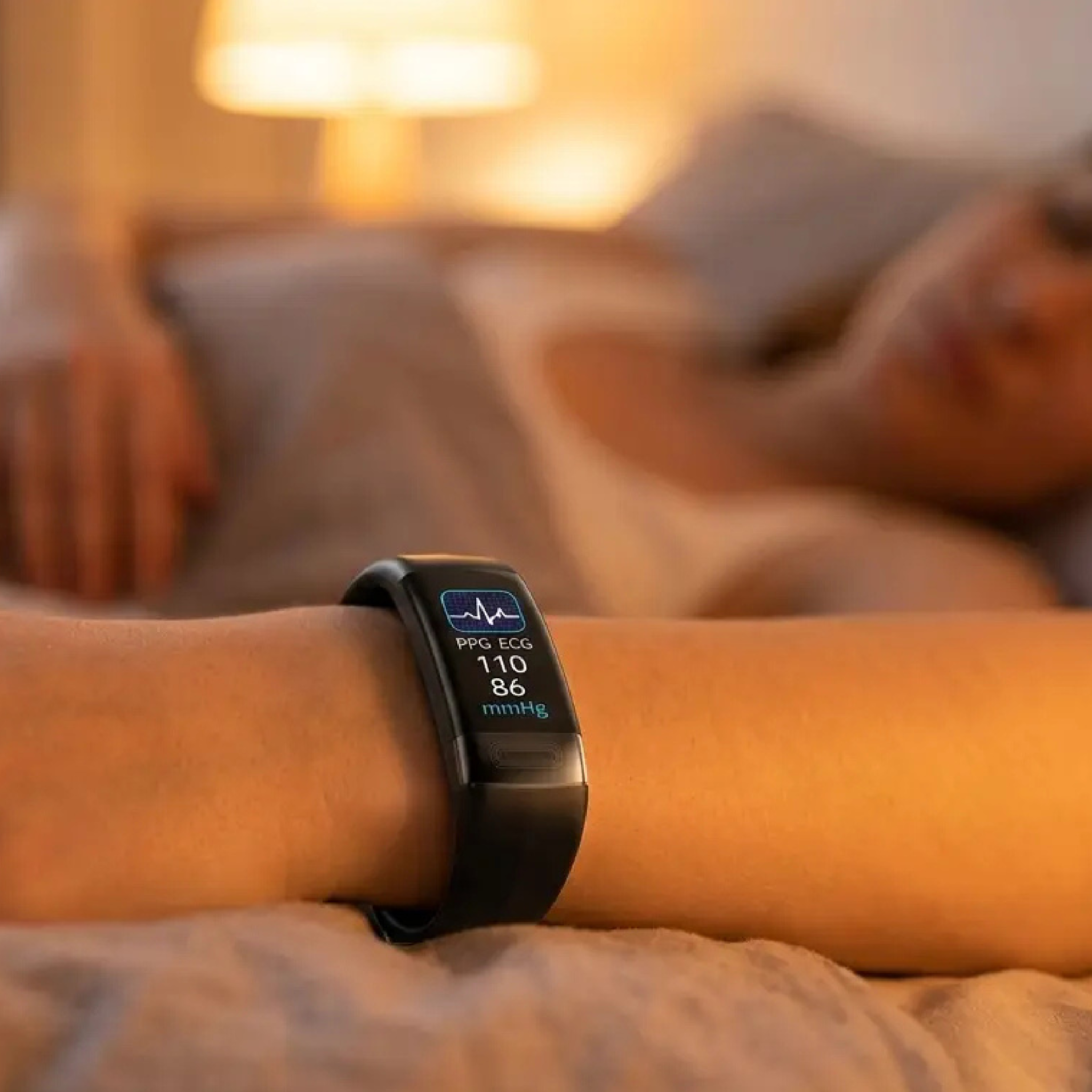 Activity Tracker met Bloeddrukmeter, Hartslag, Zuurstofmeting en Slaapanalyse – Slimme Fitnessarmband Siliconen Band | Sulvida