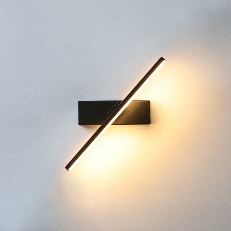 Draaibare LED Wandlamp Zwart Wit 30-50 cm Modern Design Wandverlichting voor Woonkamer Slaapkamer en Gang | Sulvida