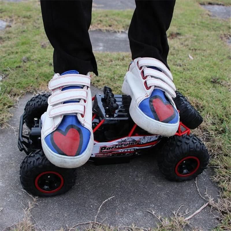 Afstandsbestuurbare Monstertruck 1:12 Schaal 4x4 Offroad RC Auto voor Kinderen en Volwassenen 50m Bereik 2.4 GHz | Sulvida