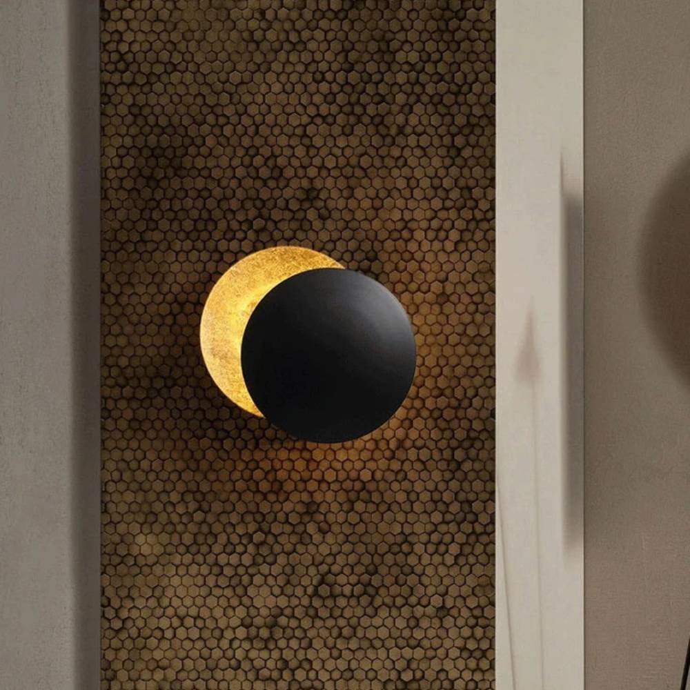 Wandlamp halve maan LED warm wit goud zwart minimalistisch design sfeerverlichting woonkamer slaapkamer modern | Sulvida