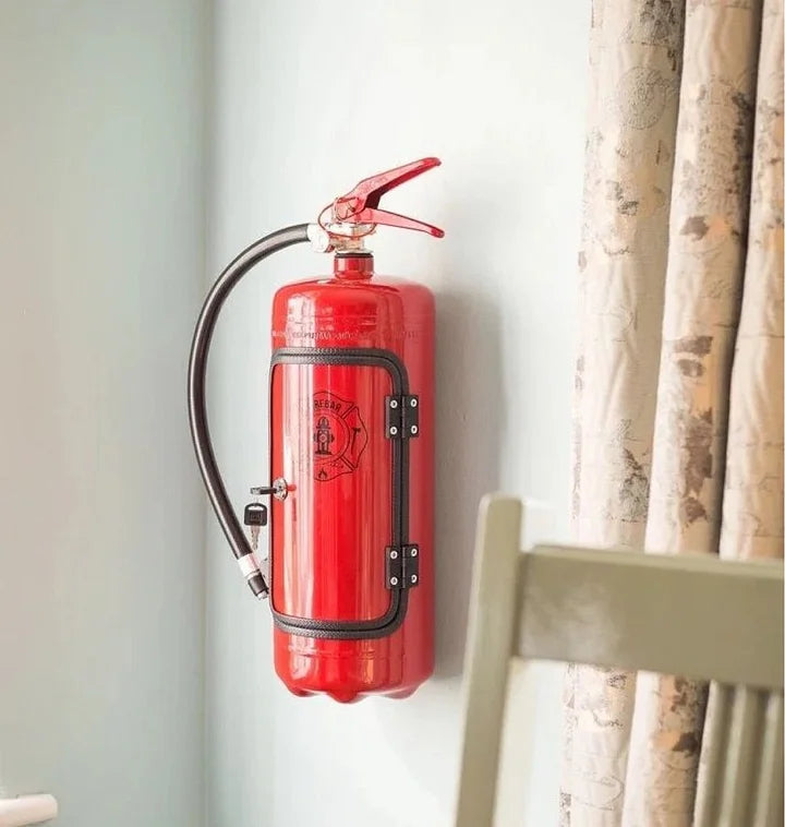 Geheime Bar in Brandblusser Stijl - Verborgen Drankendispenser met Accessoireruimte - Unieke Bar-Accessoire voor Thuis - Metalen Uitvoering | Sulvida