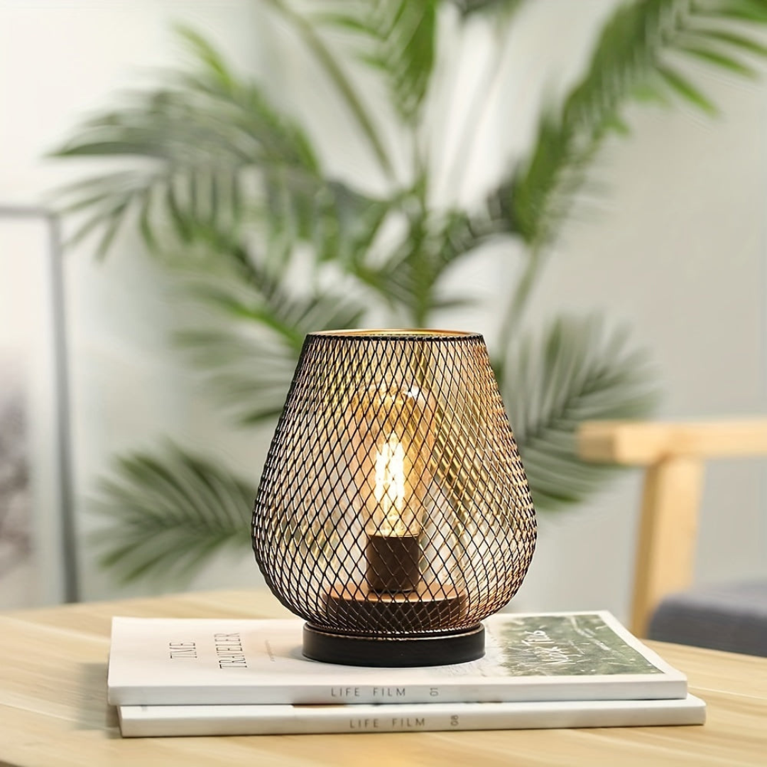 Draadloze LED Lantaarn Luxe Zwarte Tafellamp op Batterijen met Vintage Design Verlichting voor Binnen en Buiten Sfeerlicht | Sulvida