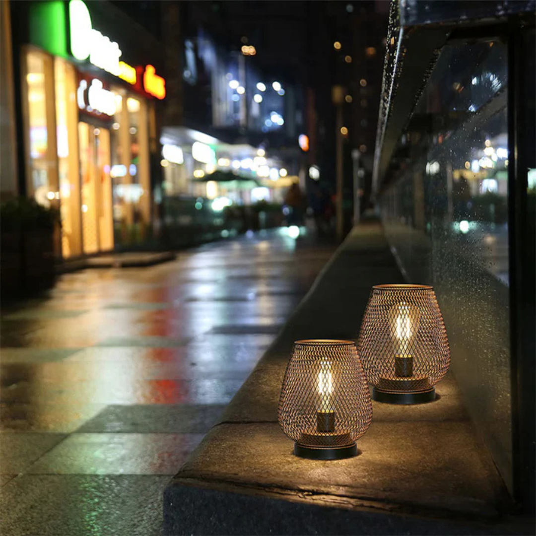 Draadloze LED Lantaarn Luxe Zwarte Tafellamp op Batterijen met Vintage Design Verlichting voor Binnen en Buiten Sfeerlicht | Sulvida