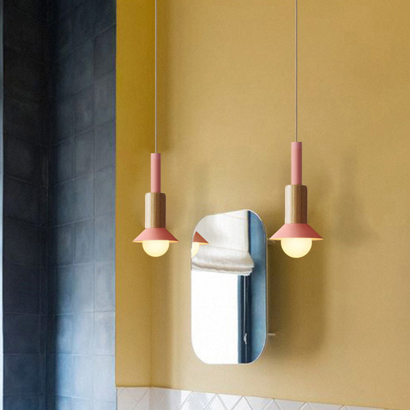 Suspension scandinave en bois avec fer coloré rose, jaune et vert, éclairage design pour salle à manger et salon, E26 | Sulvida