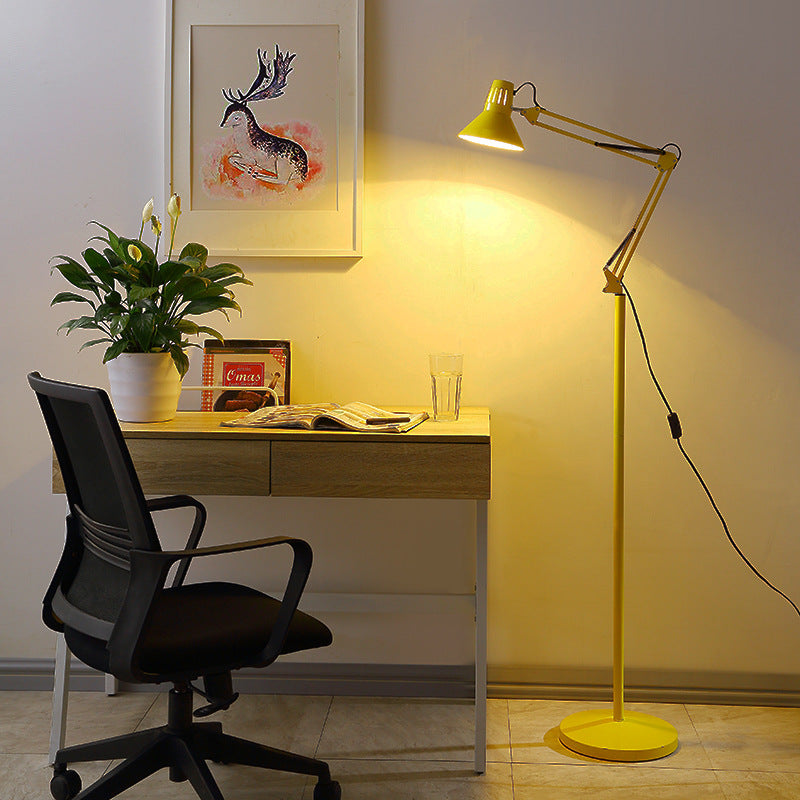 IJzeren vloerlamp draaibaar rond E26 fitting zwart wit rood geel Scandinavische stijl moderne binnenlamp | Sulvida