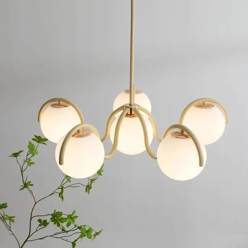 Ronde glazen kroonluchter met melkglazen bollen en metalen montuur voor woonkamer slaapkamer eetkamer | Sulvida
