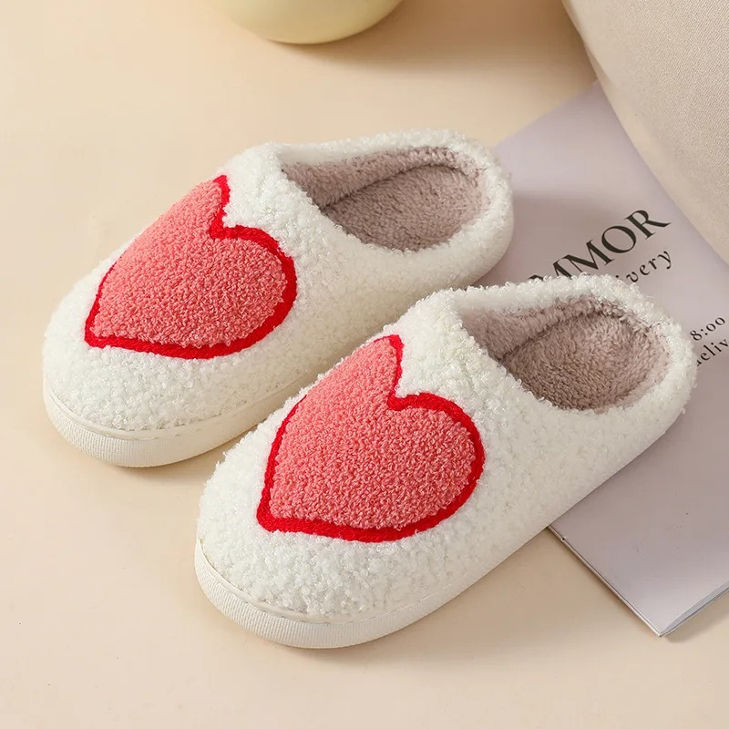 Zachte Fluffy Pantoffels met Hartjes- en Paddenstoelenmotief – Comfortabele Huisslippers met Memory Foam Zool voor Dames en Heren | Sulvida