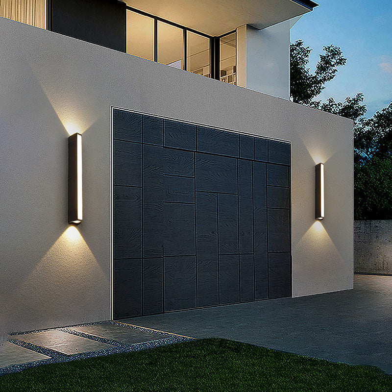 Moderne LED Buitenwandlamp Waterdicht Zwart voor Terras en Tuin Wandverlichting Strak Aluminium Design | Sulvida
