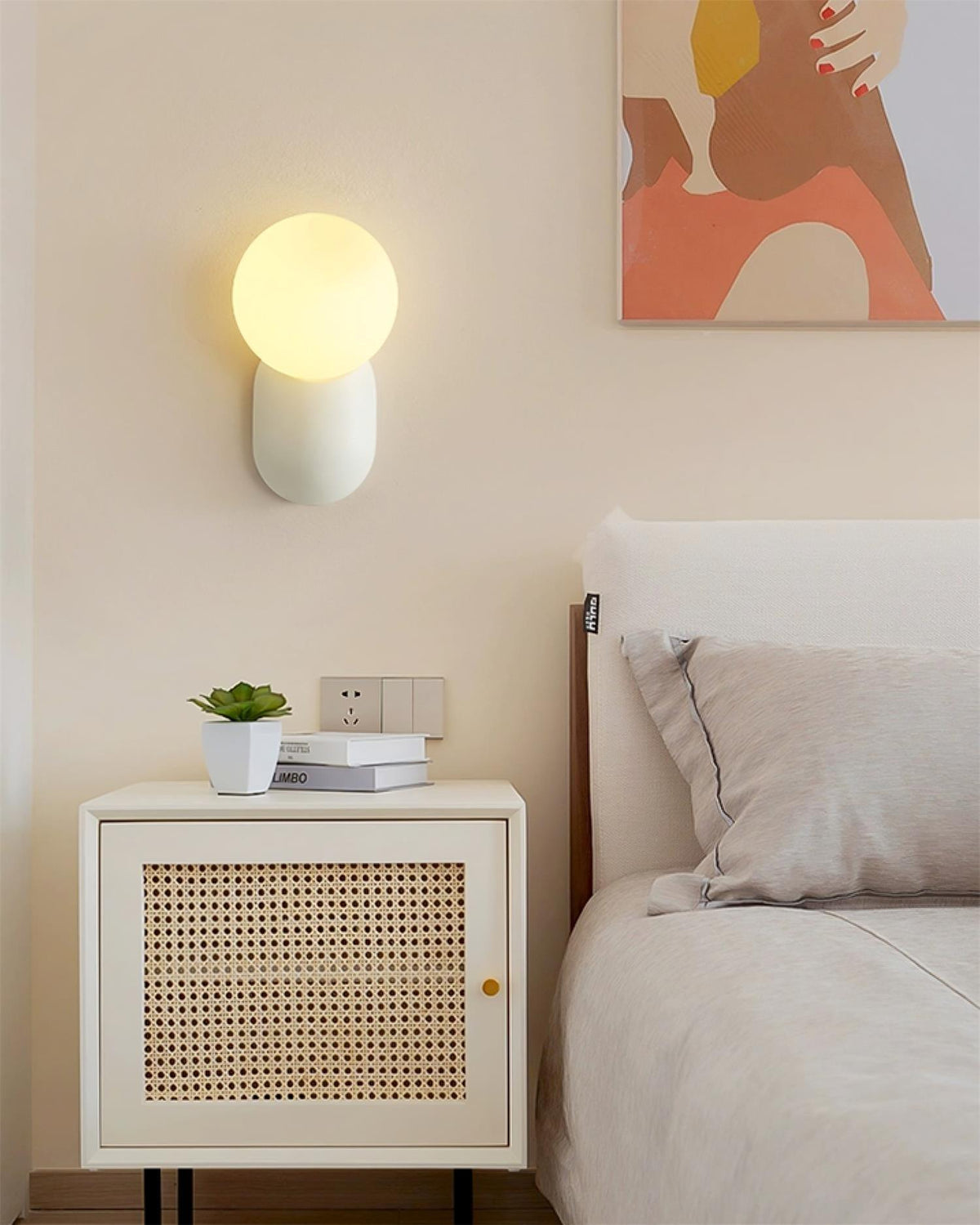 Minimalistische Wandlamp met Glazen Bol Sfeervolle Muuverlichting Roze Zwart Wit Grijs Retro Slaapkamer | Sulvida