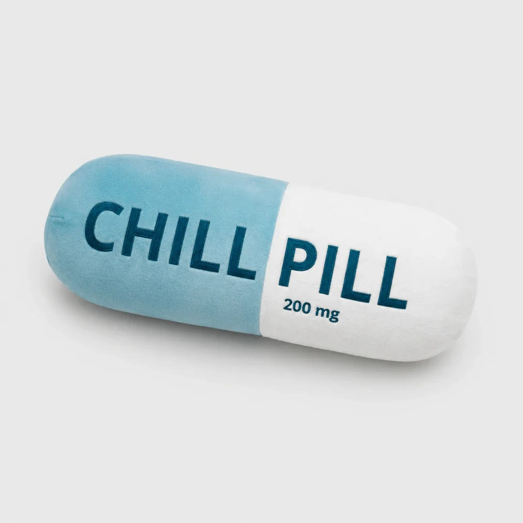 Pluchen capsulekussen 14×6 cm roze comfort sierkussen chill pill pillow decoratief woonkamer slaapkamer | Sulvida