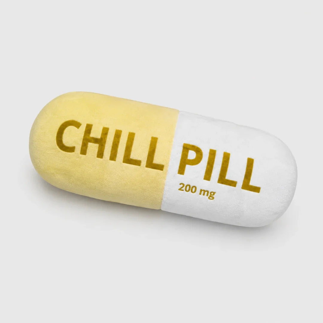Pluchen capsulekussen 14×6 cm roze comfort sierkussen chill pill pillow decoratief woonkamer slaapkamer | Sulvida