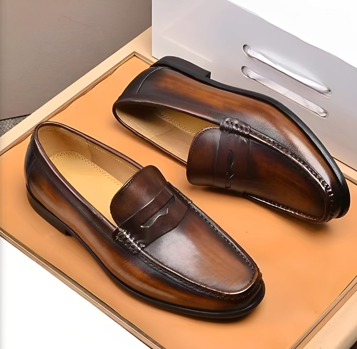 Heren Instappers met Klassiek Penny Strap Detail Moccasin Teenontwerp Zakelijk Comfort Loafers Leer Schoenen | Sulvida