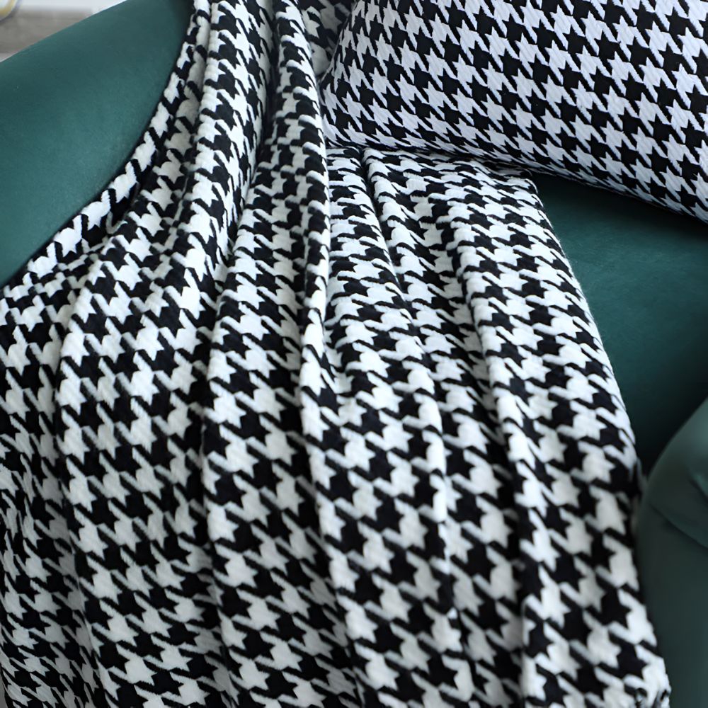 Wollen plaid zwart-wit pied-de-poule met kwasten tijdloos klassiek warm zacht voor bank bed woonkamer | Sulvida
