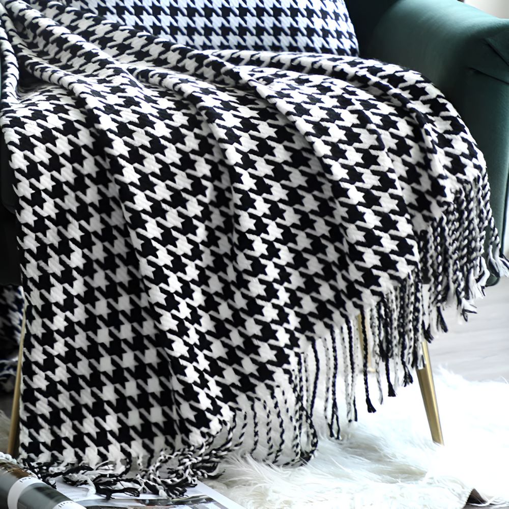 Wollen plaid zwart-wit pied-de-poule met kwasten tijdloos klassiek warm zacht voor bank bed woonkamer | Sulvida