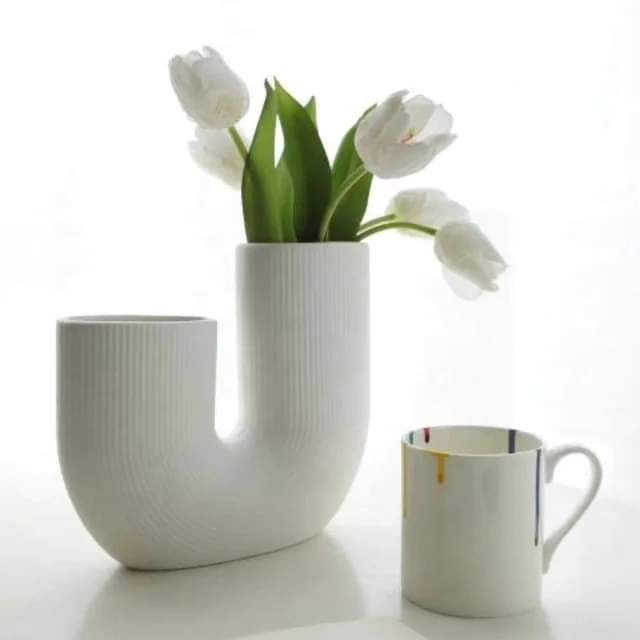 U-vormige minimalistische vaas keramiek scandinavisch design woonkamer kantoor tafelstuk moderne decoratie | Sulvida