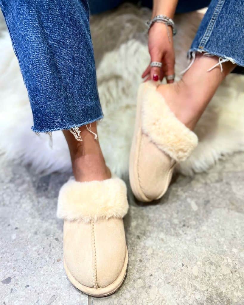 Fluffy Pantoffels Elin Beige Zacht Warm Comfortabel Huissloffen Antislip Dames Herfst Winter Binnenschoenen | Sulvida