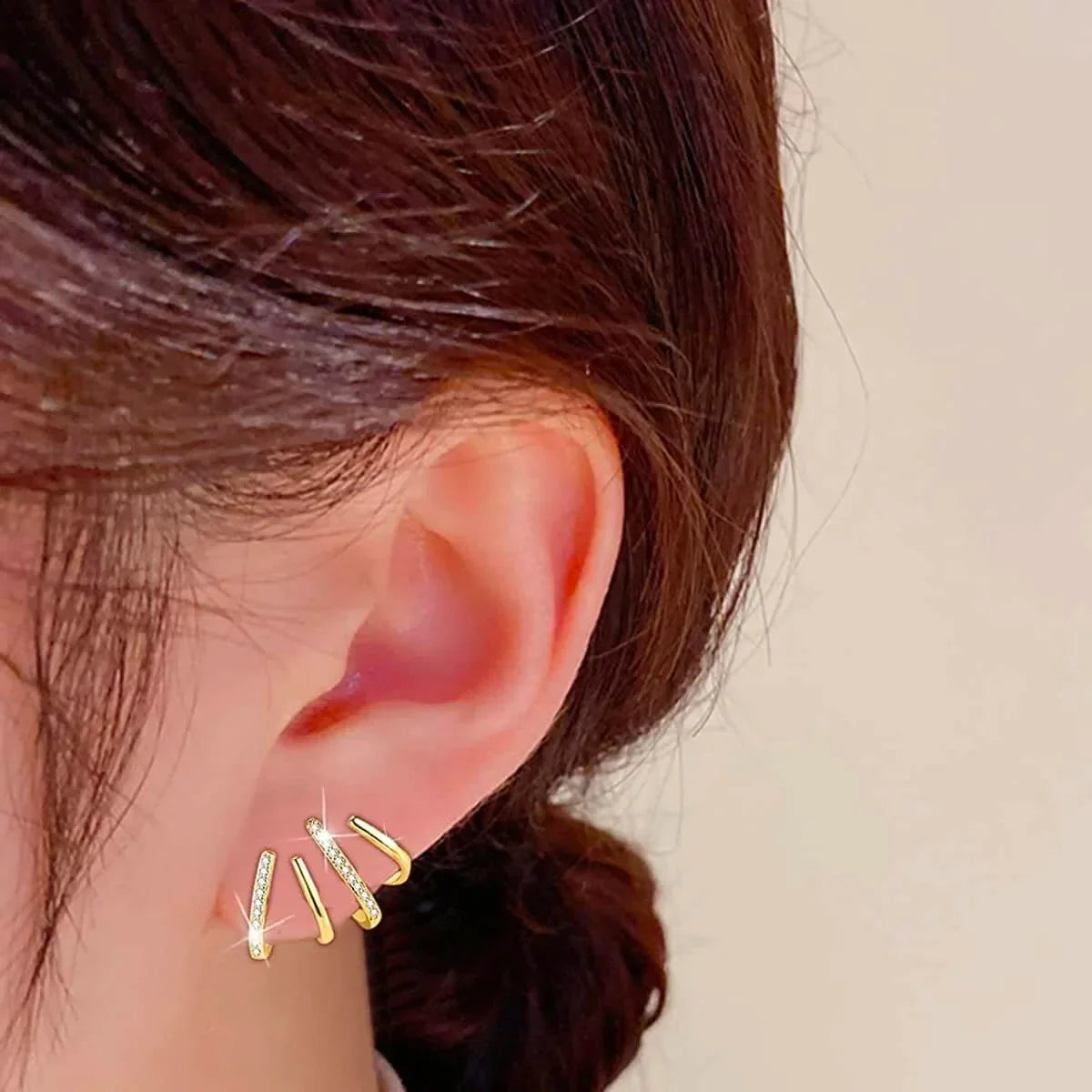 Oorbellen Vier Klauwen Design Zirkonia Zilver Goud Elegante Earcuff Sierlijk Oorknopje Dames Accessoire | Sulvida