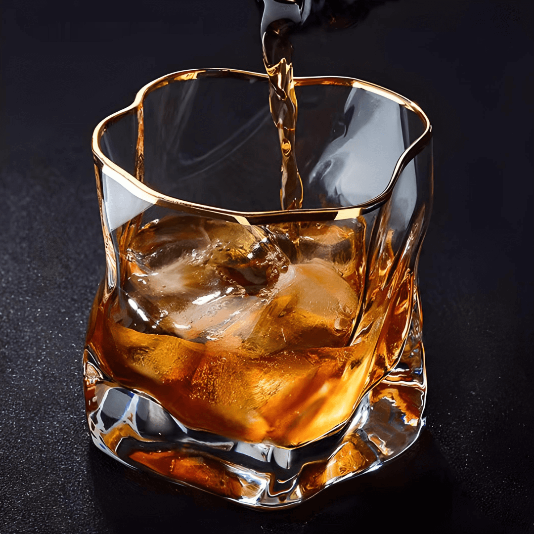 Japans Whiskyglas met Kristalreliëf en Vergulde Rand voor Stijlvol Genieten Thuis Whisky Cocktail Glas | Sulvida