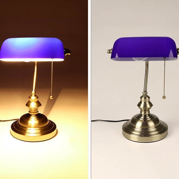 Vintage tafellamp met glazen kap en metalen voet in 4 kleuren voor sfeervolle verlichting woonkamer slaapkamer | Sulvida