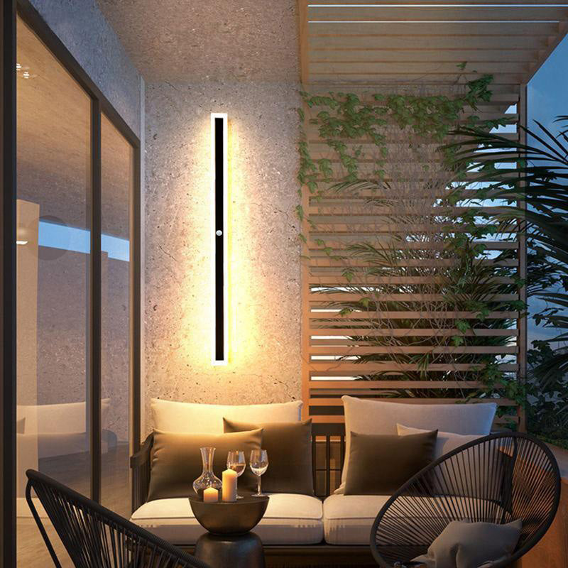 Lineaire LED wandlamp voor buiten zwart wit weersbestendig modern design metaal acryl IP65 tuinverlichting | Sulvida