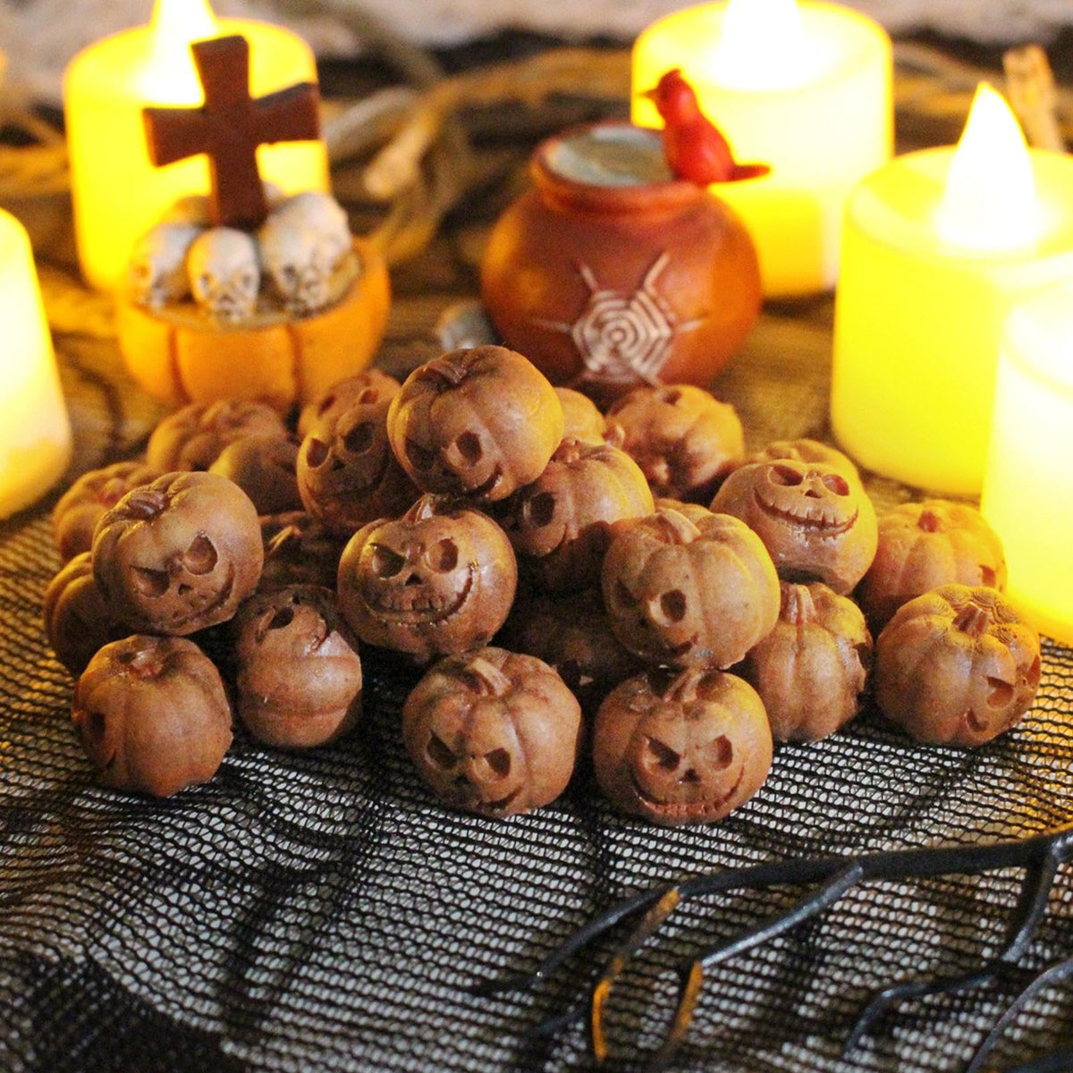 Miniatuur Pompoenen Hars Decoratie Halloween Feest Sfeer Gesneden Gezichtjes Oranje Kunsthars Tafelversiering | Sulvida
