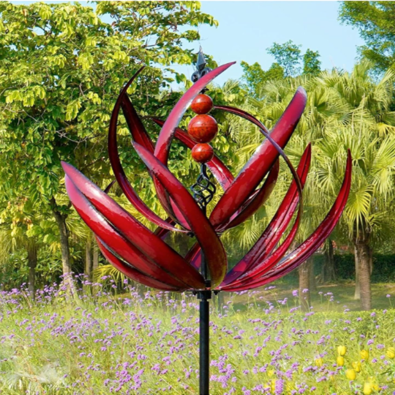 Draaiend Windmobiel Tuindecoratie Rood en Blauw met Reflecterende Beweging voor Tuin en Terras Weerbestendig Metalen Buitenornament | Sulvida
