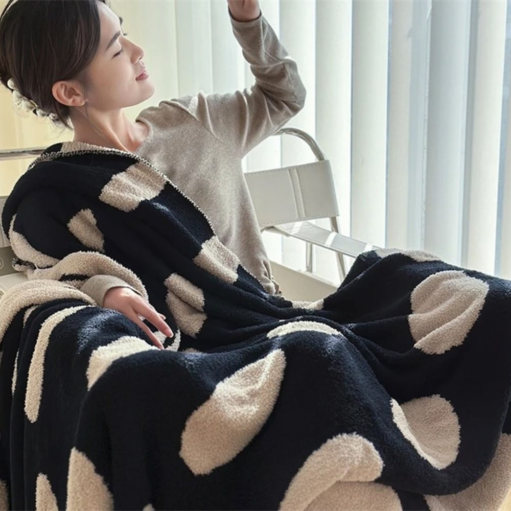 Fleece Plaid Zwart-Wit Stippen 130x170cm Zacht Warme Deken Tweezijdig Woonkamer Slaapkamer Decoratie | Sulvida