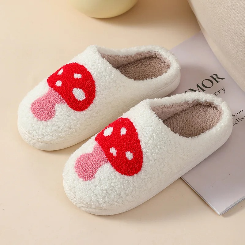 Zachte Fluffy Pantoffels met Hartjes- en Paddenstoelenmotief – Comfortabele Huisslippers met Memory Foam Zool voor Dames en Heren | Sulvida
