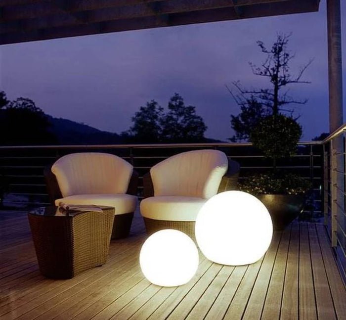 Draagbare LED Bollamp voor Buiten & Binnen 16 Kleuren met Afstandsbediening Waterdicht Sfeerverlichting | Sulvida