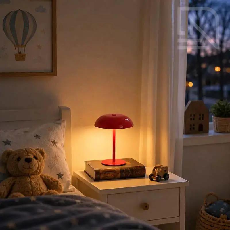 Dimbare oplaadbare tafellamp met touch-bediening, draadloos verstelbaar in hoogte voor sfeervolle verlichting | Sulvida