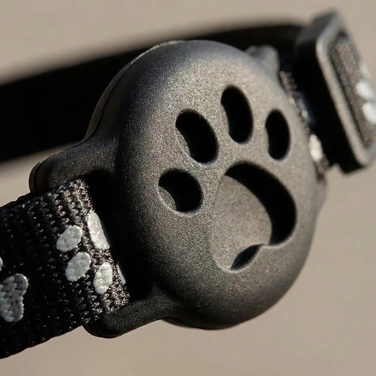 Verstelbare GPS-halsband voor Katten en Honden Locatietracking Reflecterende Pootafdrukken Huisdier Veiligheid | Sulvida