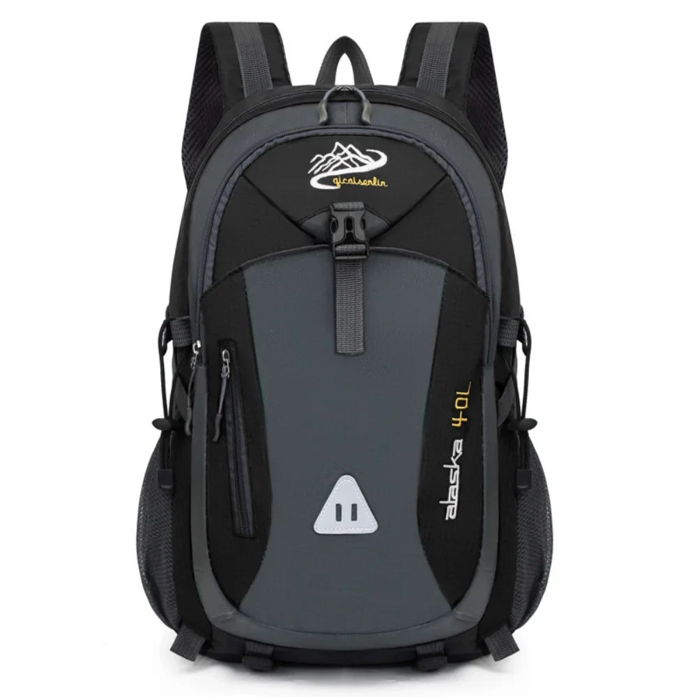 Multi-Compartment Rugzak 40L Wandelrugzak met Mesh Rugpaneel Verstelbare Borstbanden Ritsvakken Outdoor | Sulvida